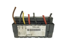 Caixa de fusíveis Citroen Peugeot 9636079380 3815