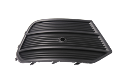 Grelha Pára-choques Direita 8U0807682Q 88071822102 Audi Q3 DPA