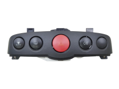 Interruptor das Luzes de Emergência City Fiat Punto 2 II A223 2