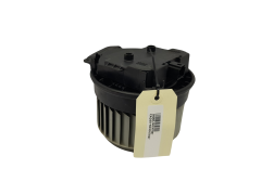 Motor do Ventilador do Aquecedor Audi A6 A7 A8 4H1820021C Motor do Ventilador do Aquecedor Audi A6 A7 A8 4H1820021C