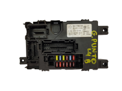 Caixa de fusíveis Fiat 00517986150 28094319 97RI-010040 Delphi