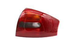 Farol Traseira Direita 4B5945096 99451790802 Audi A6 DPA