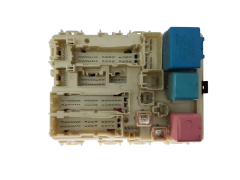 Caixa de fusíveis Toyota 82730-52700 20200