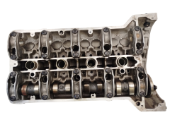 Cabeça do motor Mercedes-Benz R1110160901 2.2 16V 111960