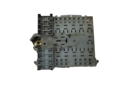 Caixa de fusíveis Fiat 46796539 0046796539057657 Delphi 19994