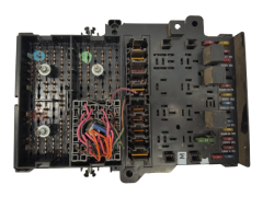 Caixa de fusíveis Chrysler P4707693 19644