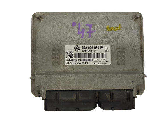 Unidade de Controlo do Motor ECU Seat 06A906033FF 5WP40329 Siemens VDO main product photo